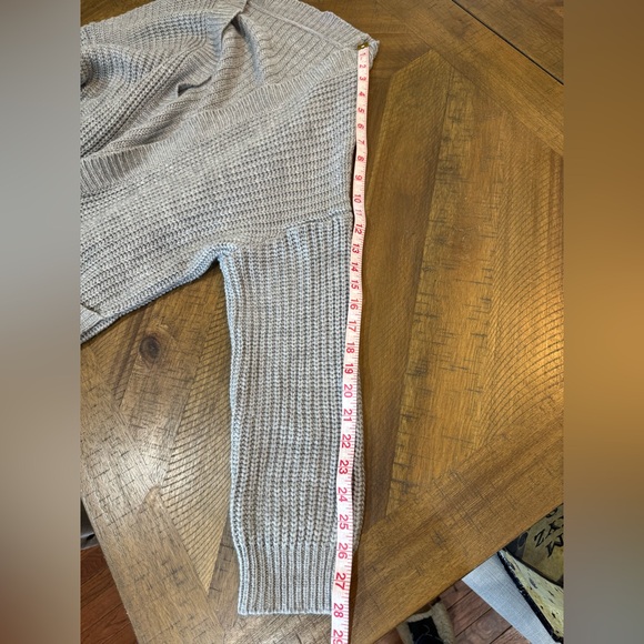 Cozy Gray Women's Cardigan - Picture 7 of 8